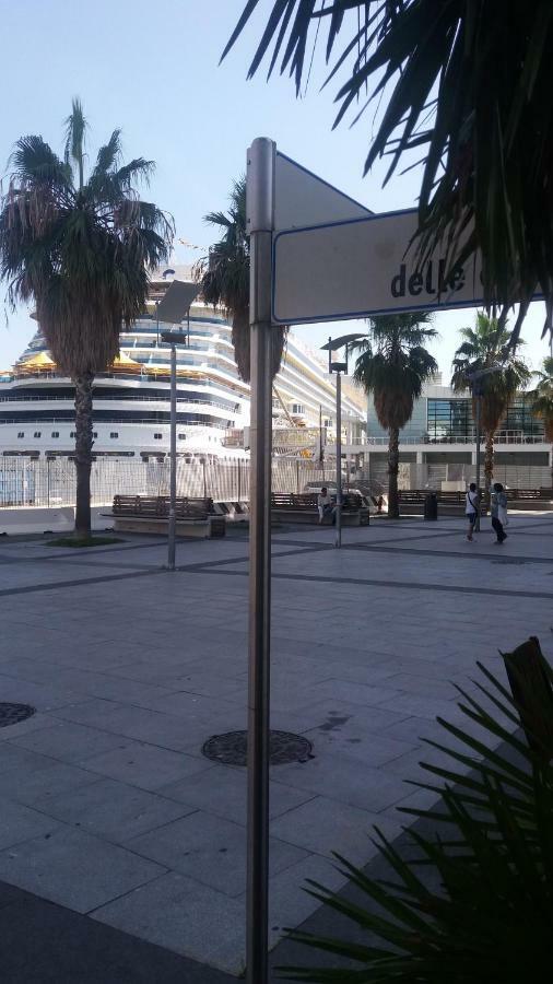 Bilocale Nell'Antica Darsena Apartment ซาโวนา ภายนอก รูปภาพ